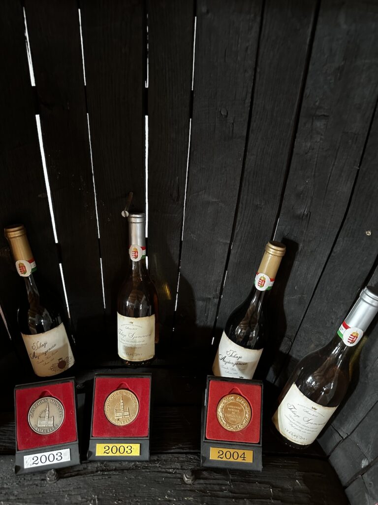 Kiss Winery - Kiss István Tokaji Pincészet - Tolcsva - Fitomark -https://www.kisswinery.hu/